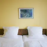 Hotel Oronto